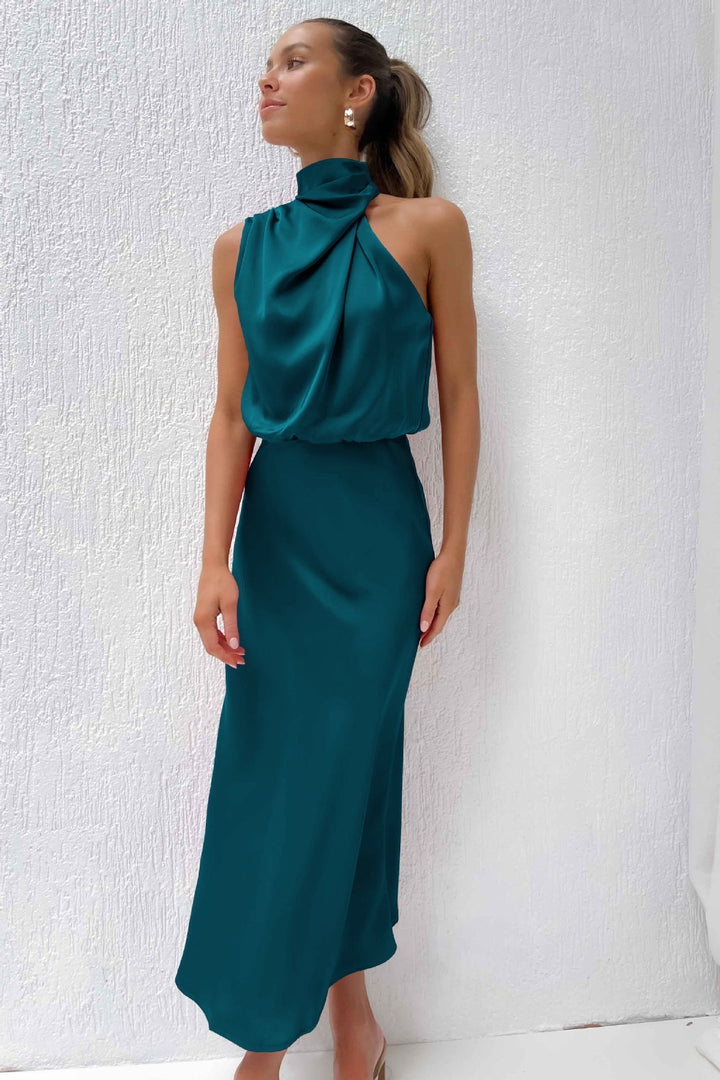 Carlina - Long satin dress with halter neckline