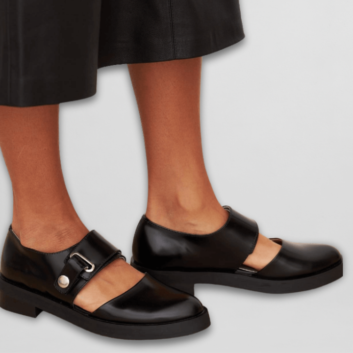 NYLA – MARY JANES WITH BUCKLE