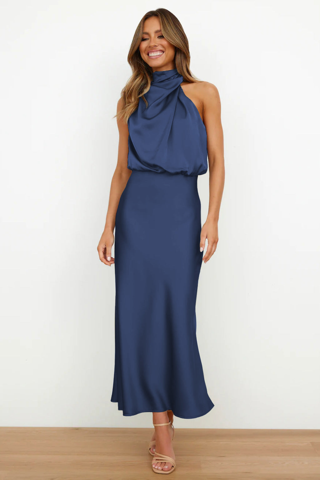 Carlina - Long satin dress with halter neckline