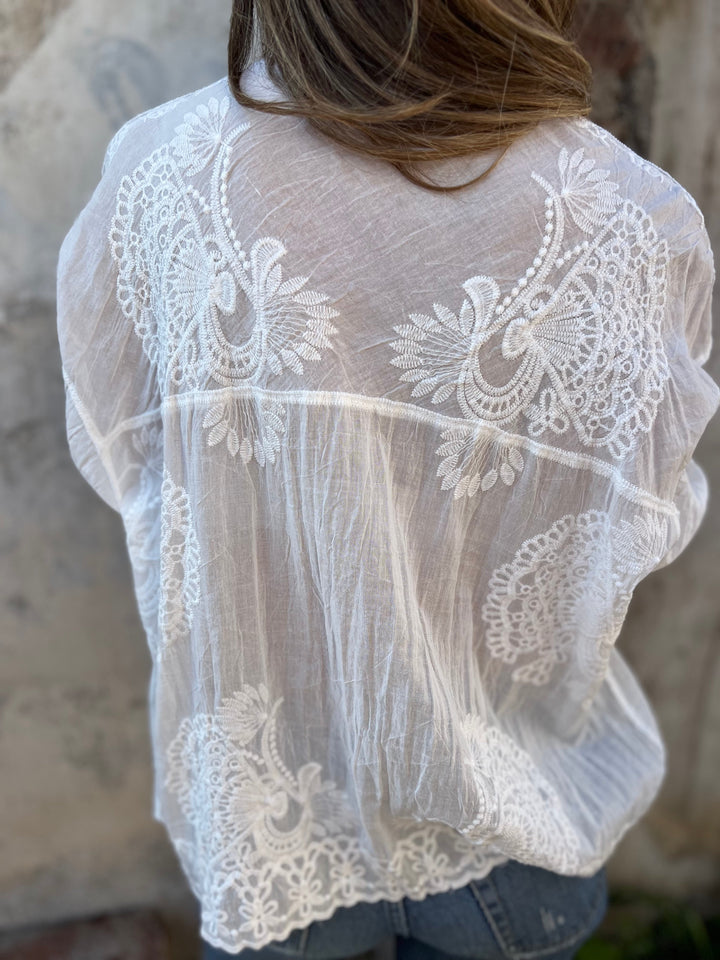 Savannah – Embroidered Long-Sleeve Cardigan