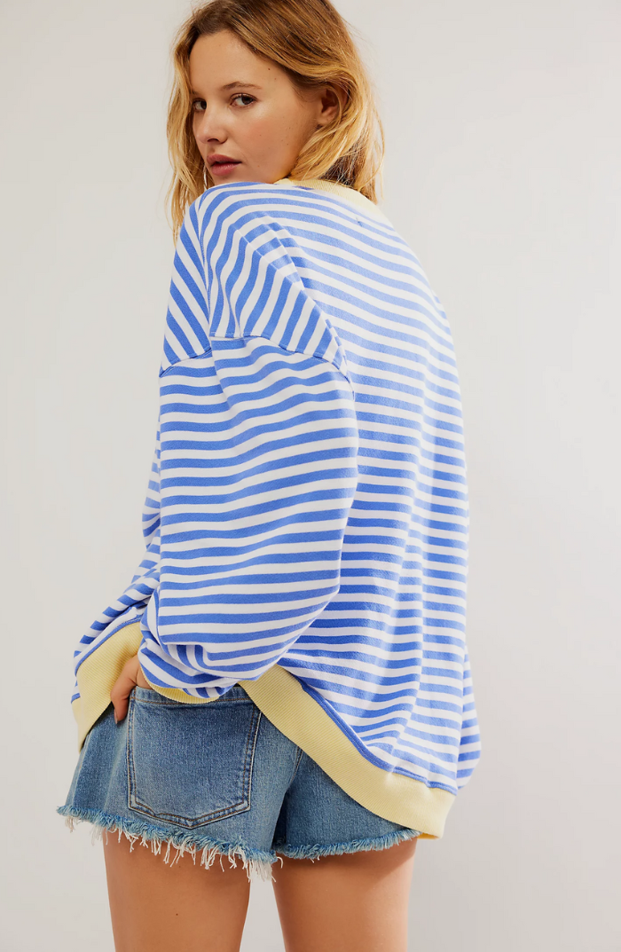 ELVA– STRIPED OVERSIZED SWEATER