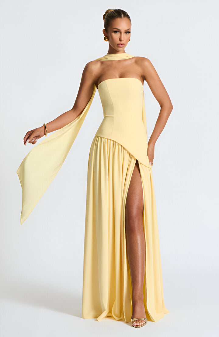 LOTTIE – RADIANT STRAPLESS EVENING GOWN
