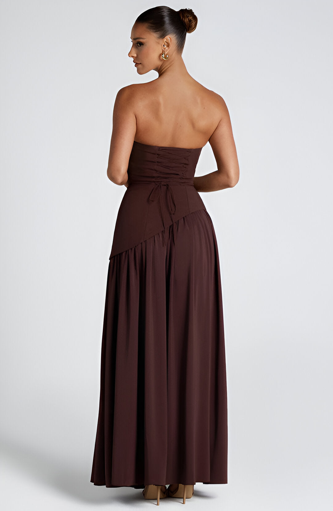 LOTTIE – RADIANT STRAPLESS EVENING GOWN