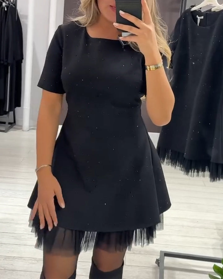 Elegant Dress with Sparkling Mesh Patchwork