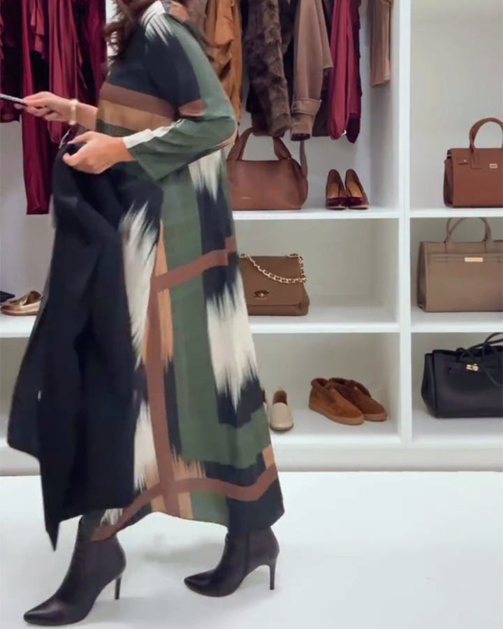 Modern Printed Dress With Round Neckline And Long Sleeves