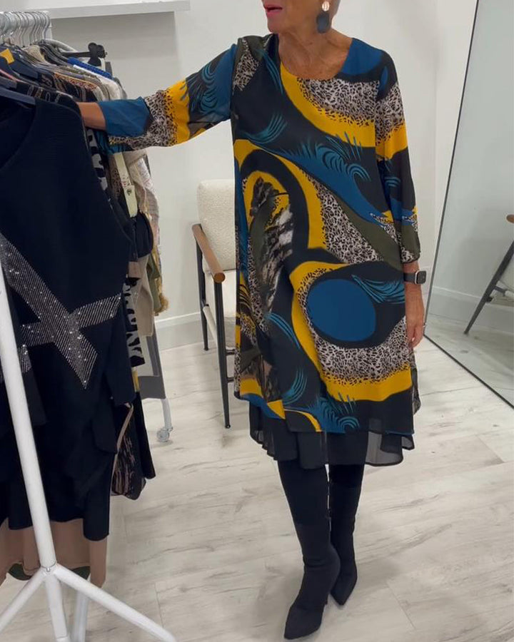 Elegant Printed Dress with Round Neckline