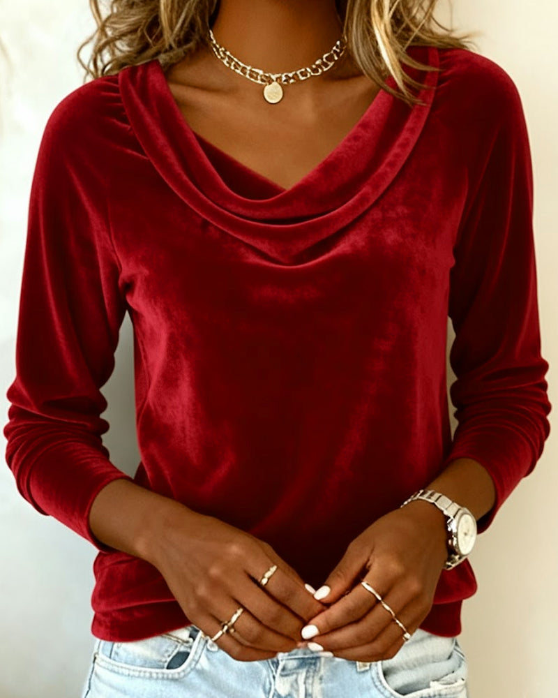 Long Sleeve Top in Velvet in Solid Color