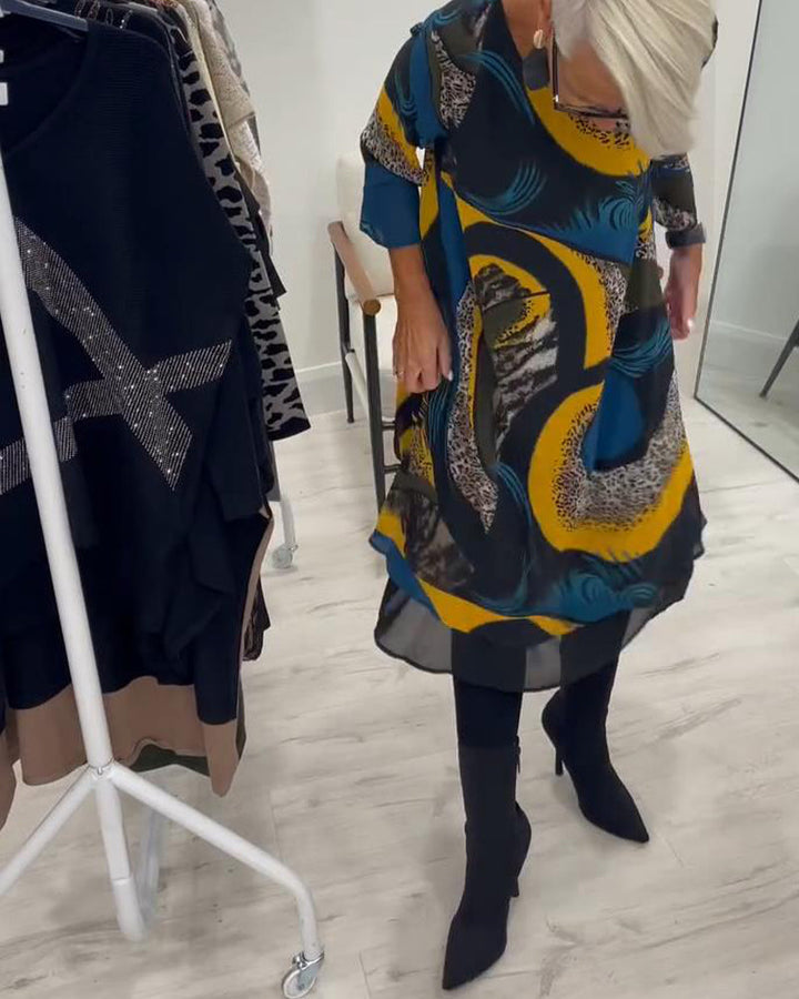 Elegant Printed Dress with Round Neckline