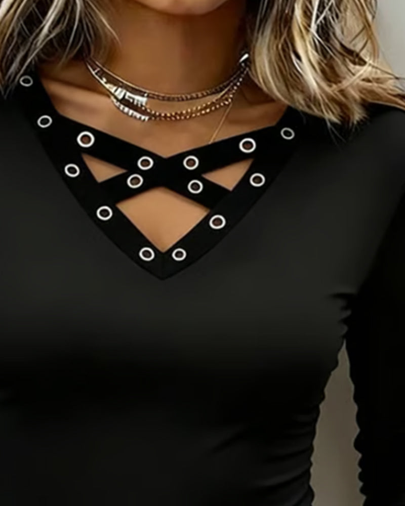 Top with V-Neck and Long Sleeves