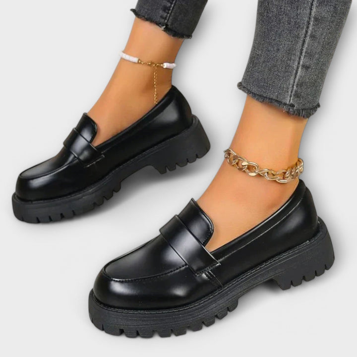 Pia - Orthopedic Loafers
