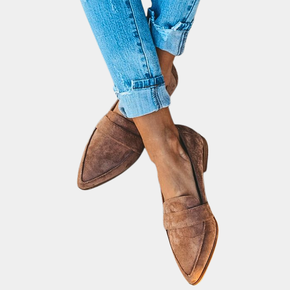 Serenithra – Classic Round Toe Loafers