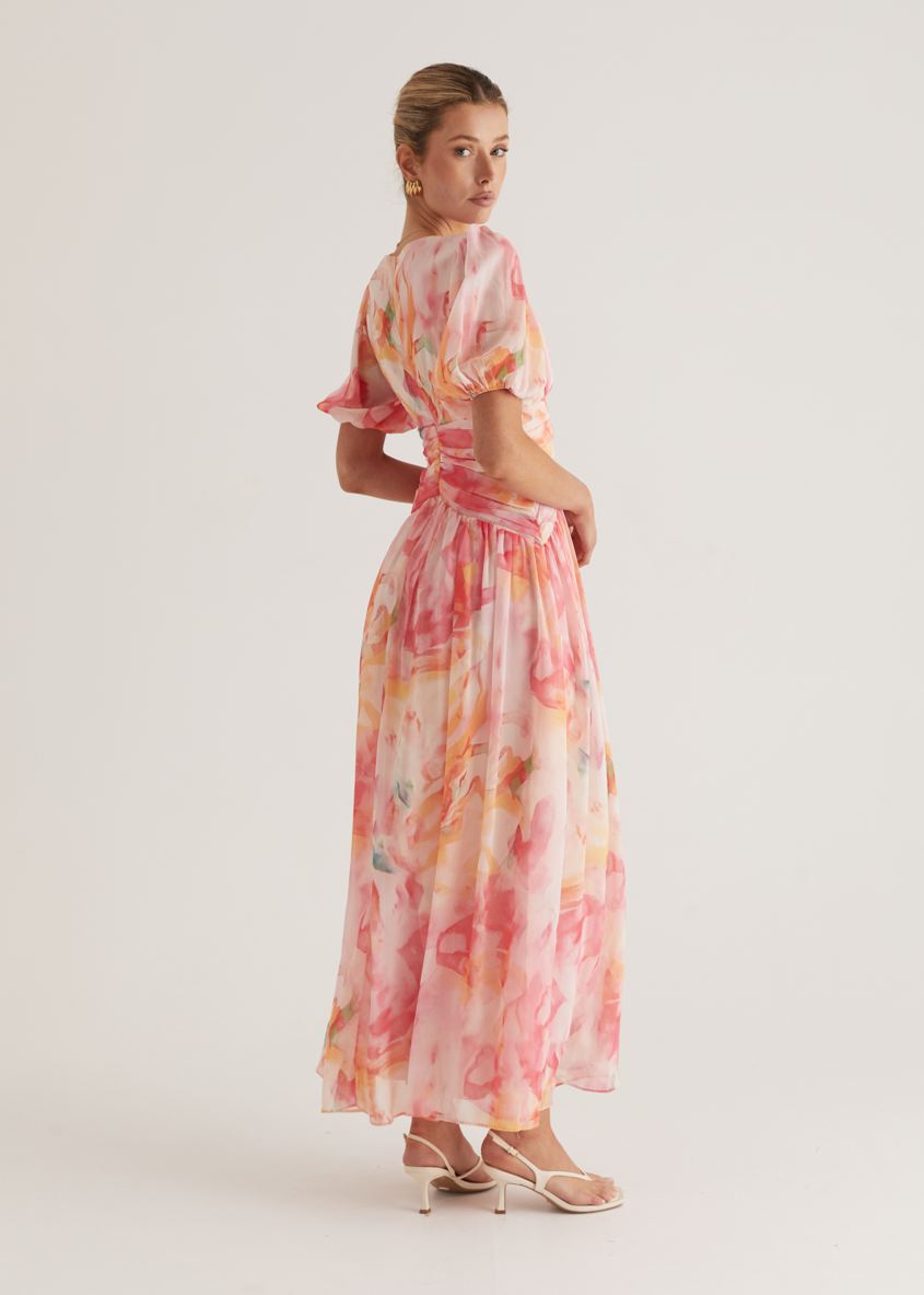 COLLINS – FLOWING ELEGANT MAXI DRESS
