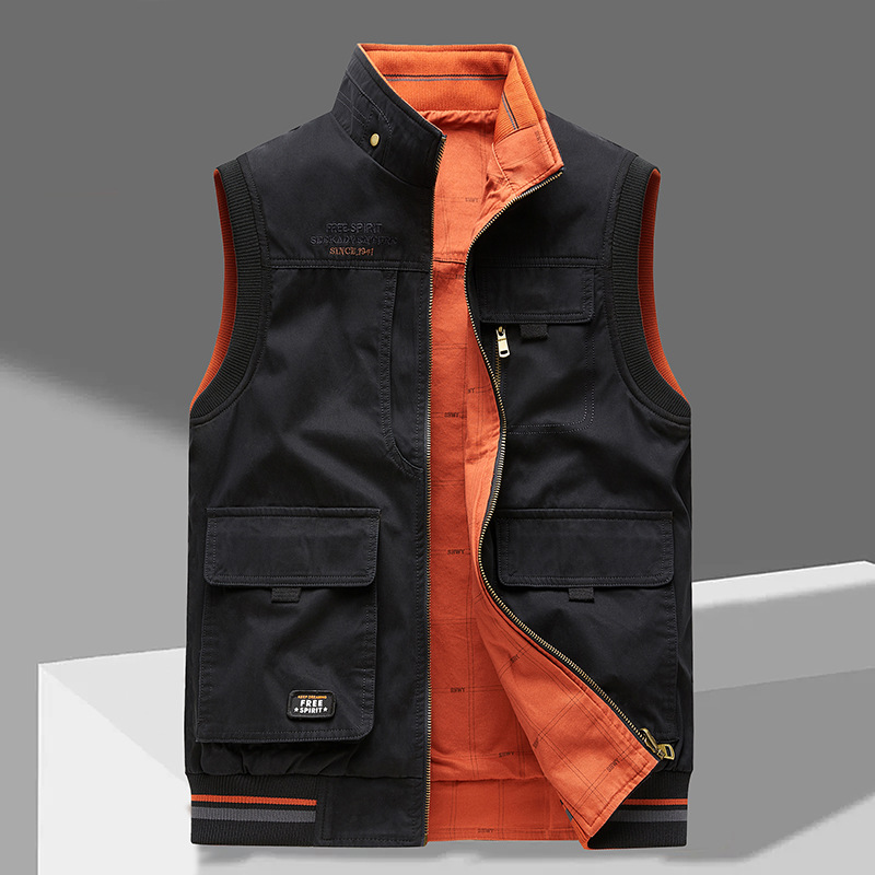 ARIVELLE – SLEEVELESS VEST WITH MULTI POCKET