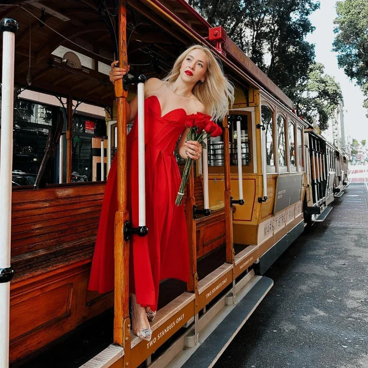 Aria – Sleek Strapless Pleated Midi Dress