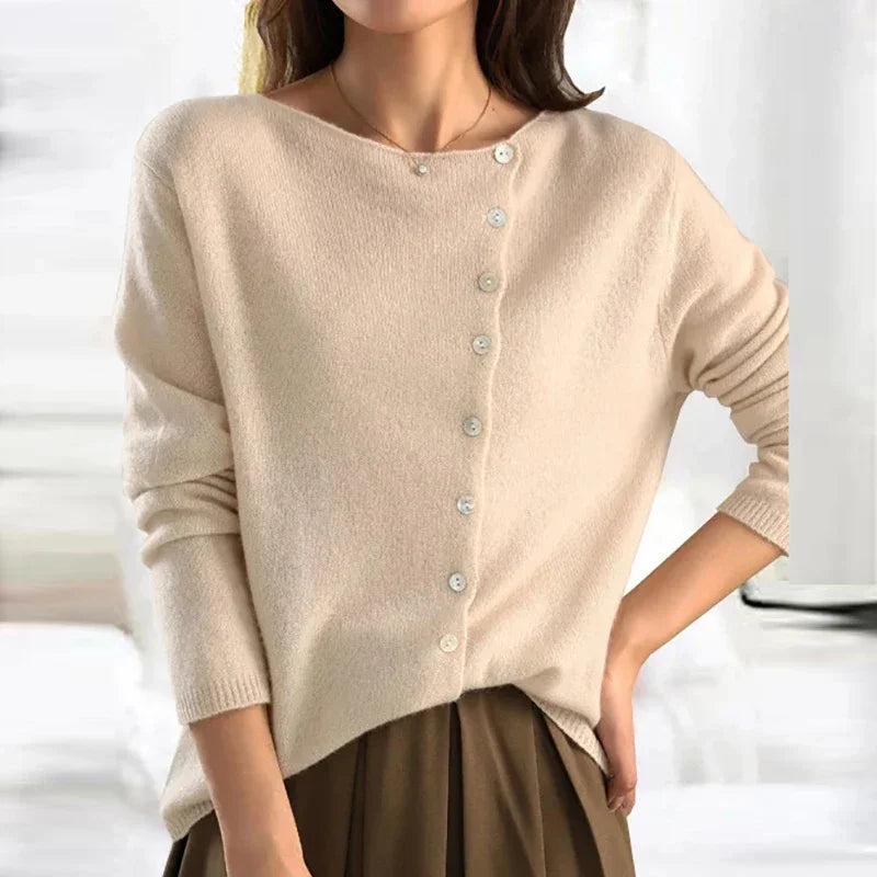 Alessia - Elegant Knitwear for Women