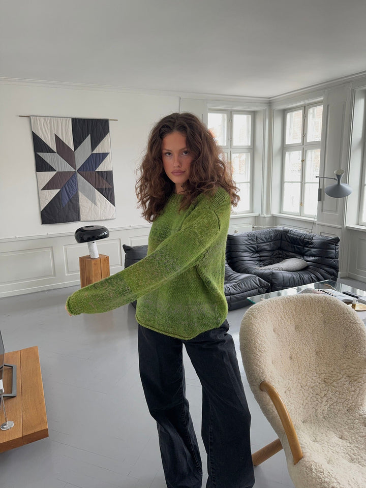 Oravella – Cozy Multicolored Knitwear