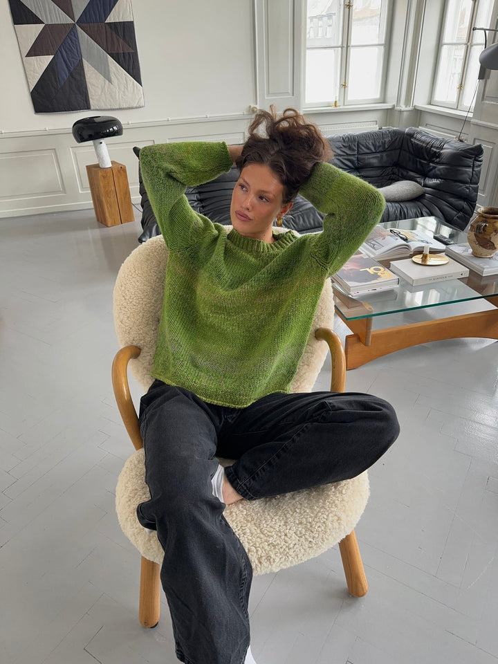 Oravella – Cozy Multicolored Knitwear