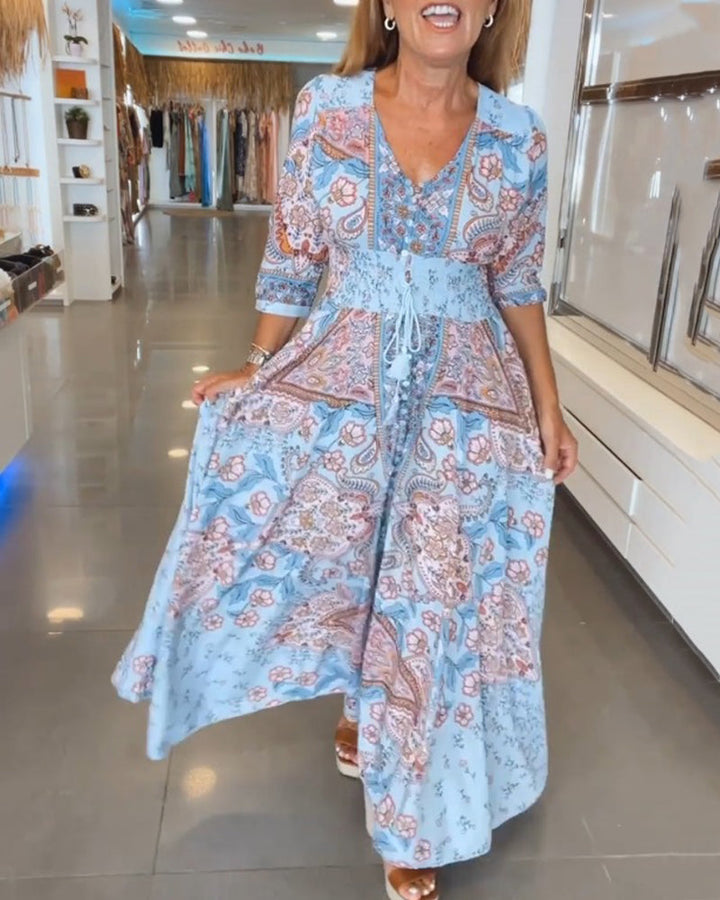 Mia – Elegant Holiday V-Neck Dress