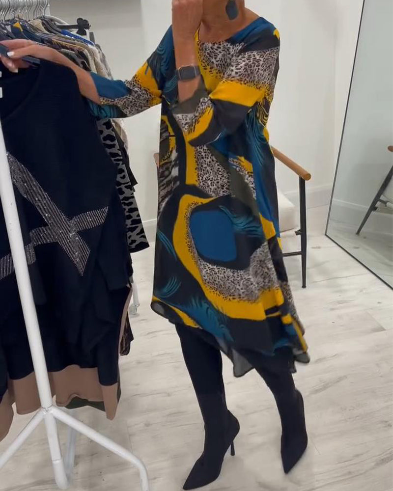 Elegant Printed Dress with Round Neckline