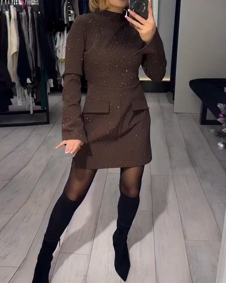 Elegant Dress with Discreet Glitter