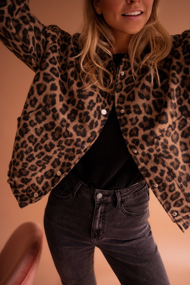 THESAVELLE – LEOPARD PRINT TRENDY JACKET