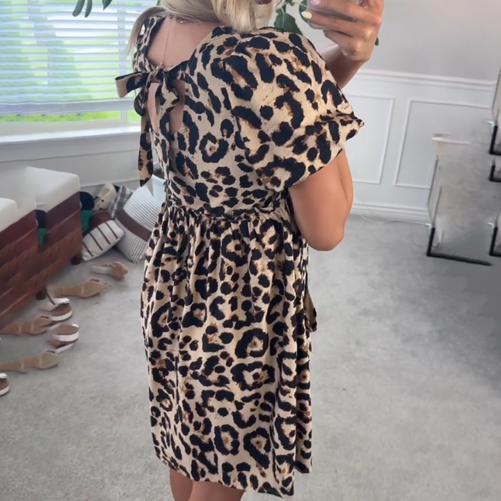 CYRINTHA – STYLISH LEOPARD MINI DRESS